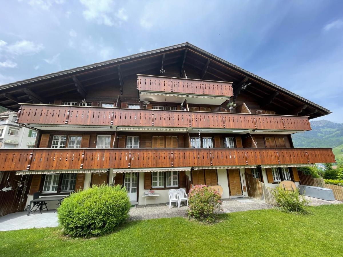 Apartment Residence Sonnegg - Reimers - Vogel Zweisimmen Exteriör bild